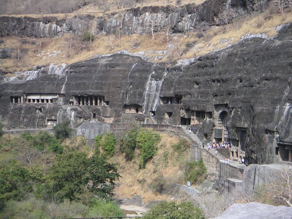 The horseshoe cliff of the Ajanta caves
